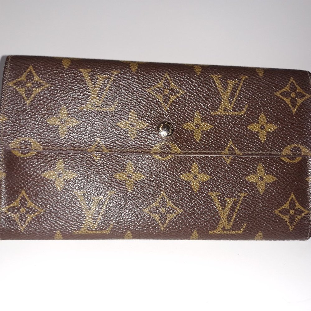 LOUIS VUITTON Monogram Trifold Long Wallet